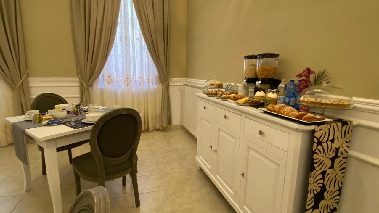 Il Sogno Di Hypnos Bed & Breakfast LʼAquila Exterior foto